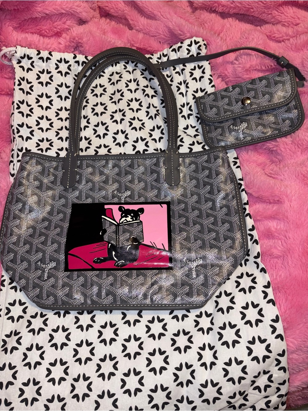 Goyard Gray Canvas Tote with Pink & Red Graphic Patch - Picture 8 of 12